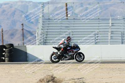 media/Dec-07-2025-CVMA (Sun) [[3e7d2de5dc]]/Race 10-Formula 40 Open/